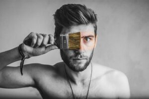 復縁したいけど傷ついた時、占い師に相談するべき？